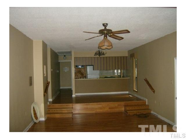 4623 Renfrew Drive Property Photo 4