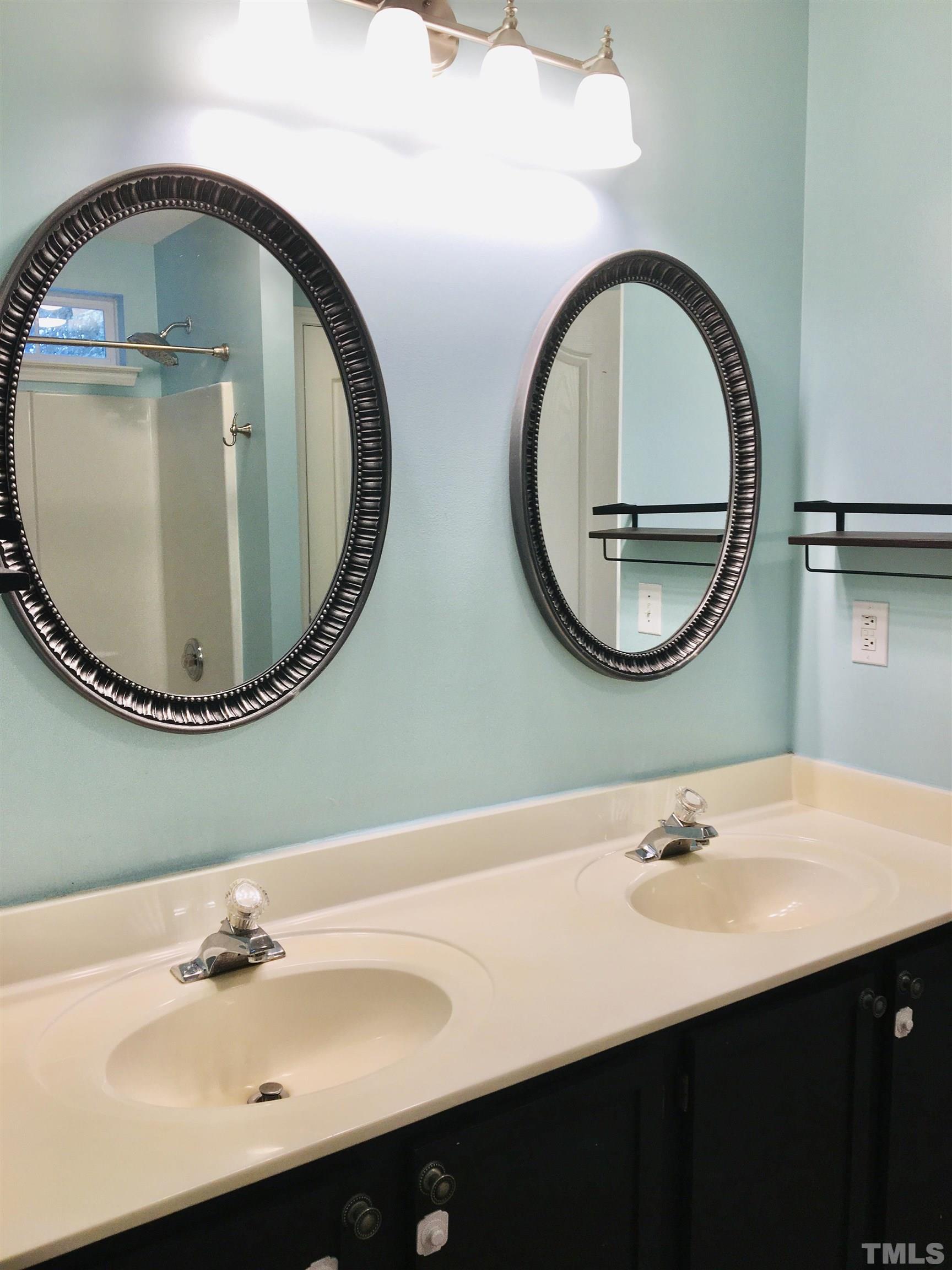 206 Caristonia Way Property Photo 14