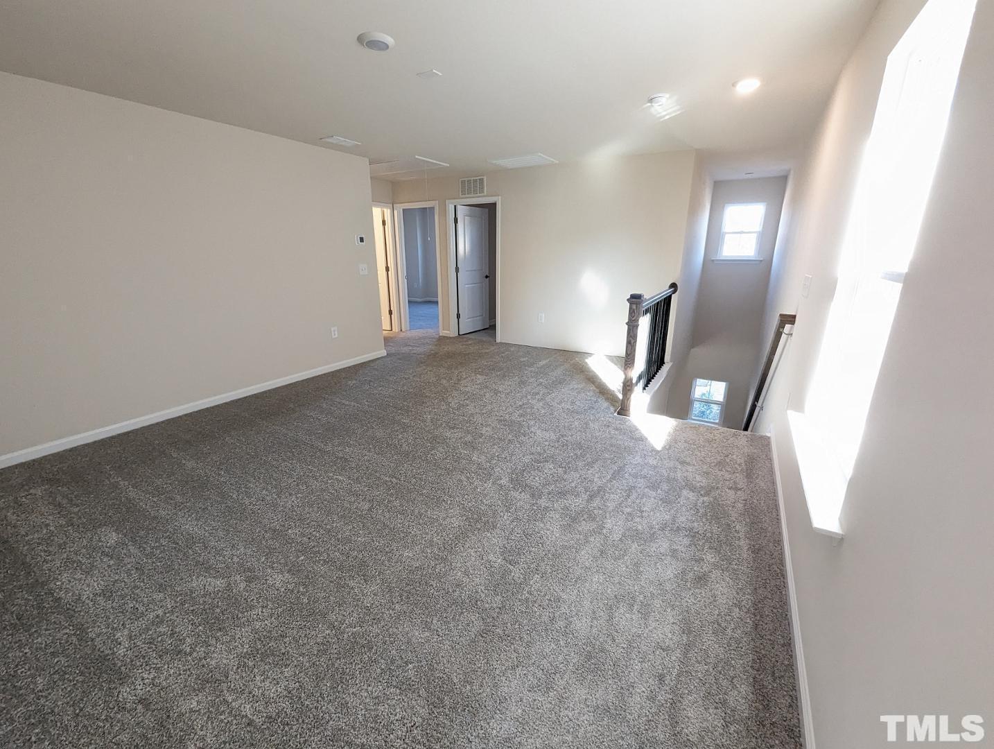 136 Katrine Way Property Photo 6