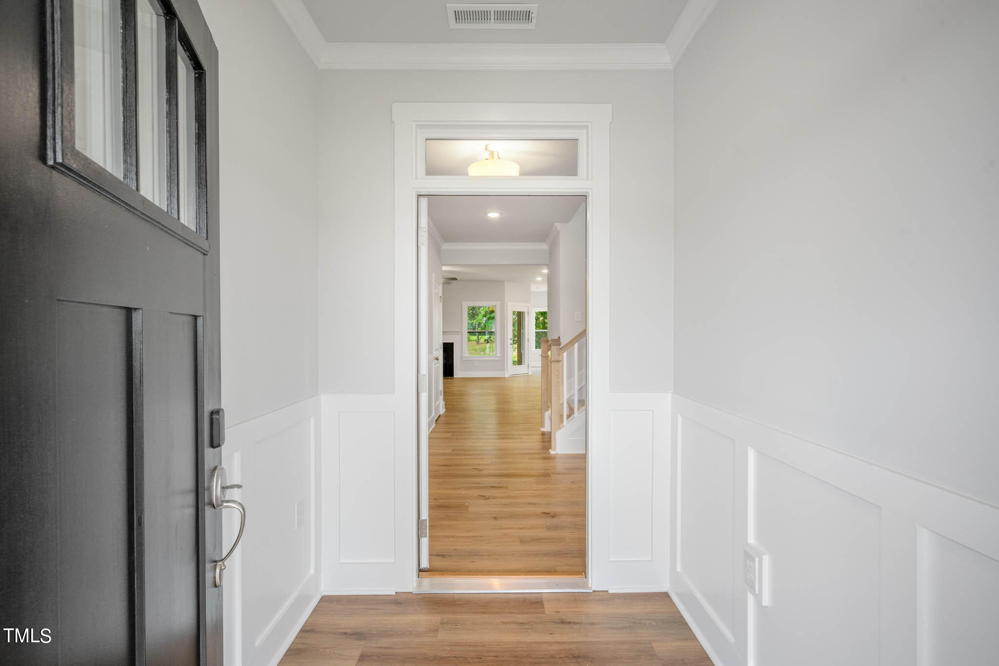 61 Whistling Way Property Photo 4