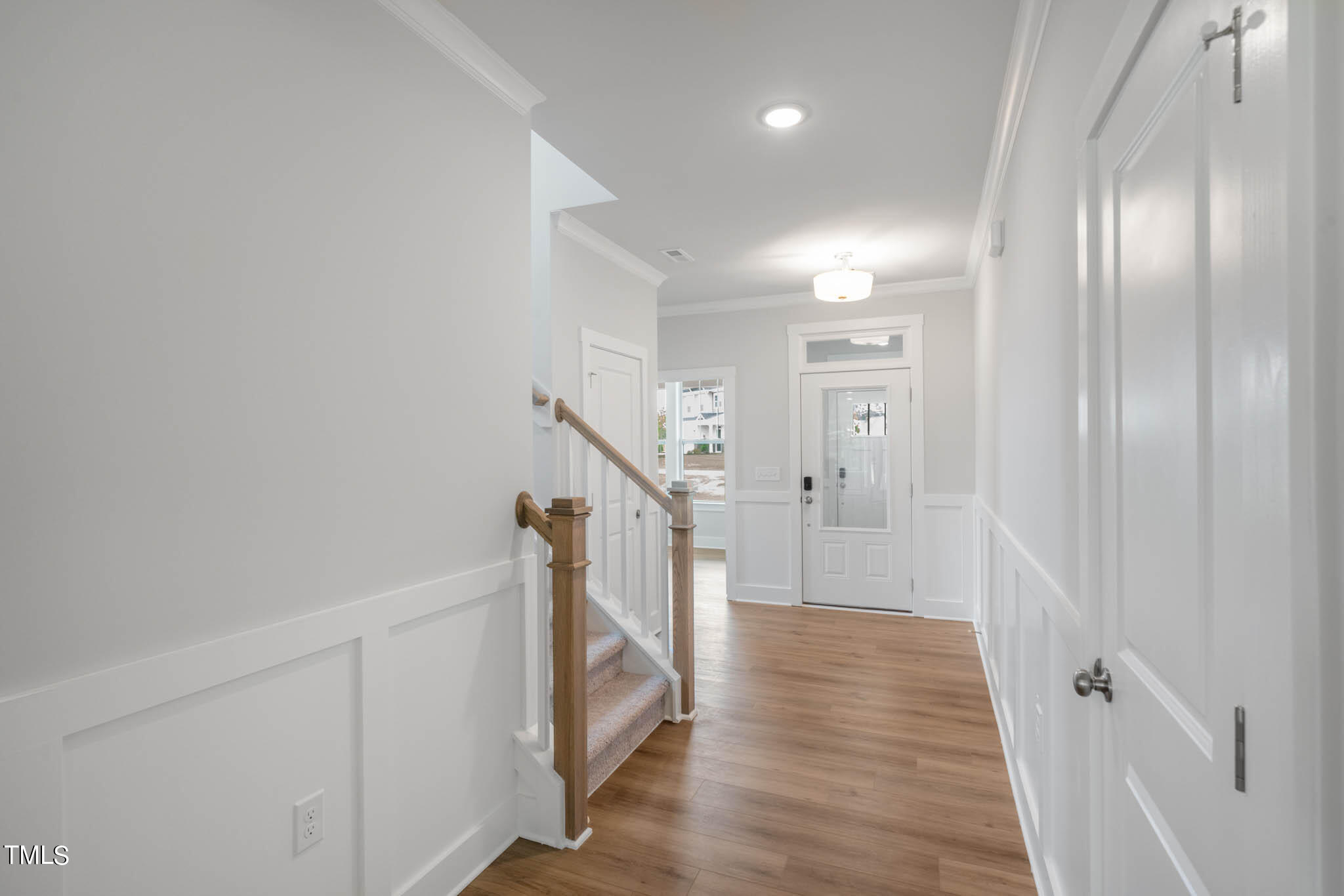 61 Whistling Way Property Photo 9