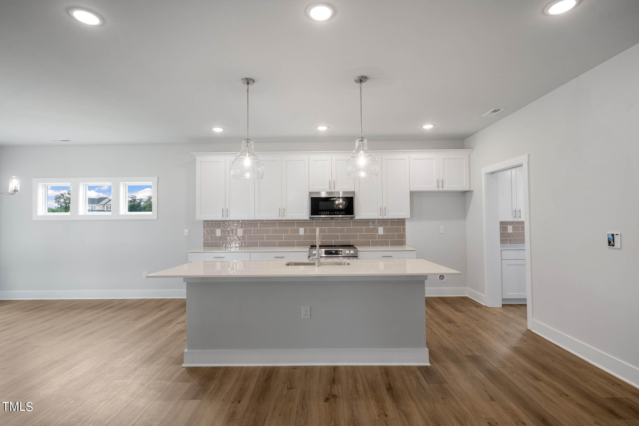 61 Whistling Way Property Photo 11