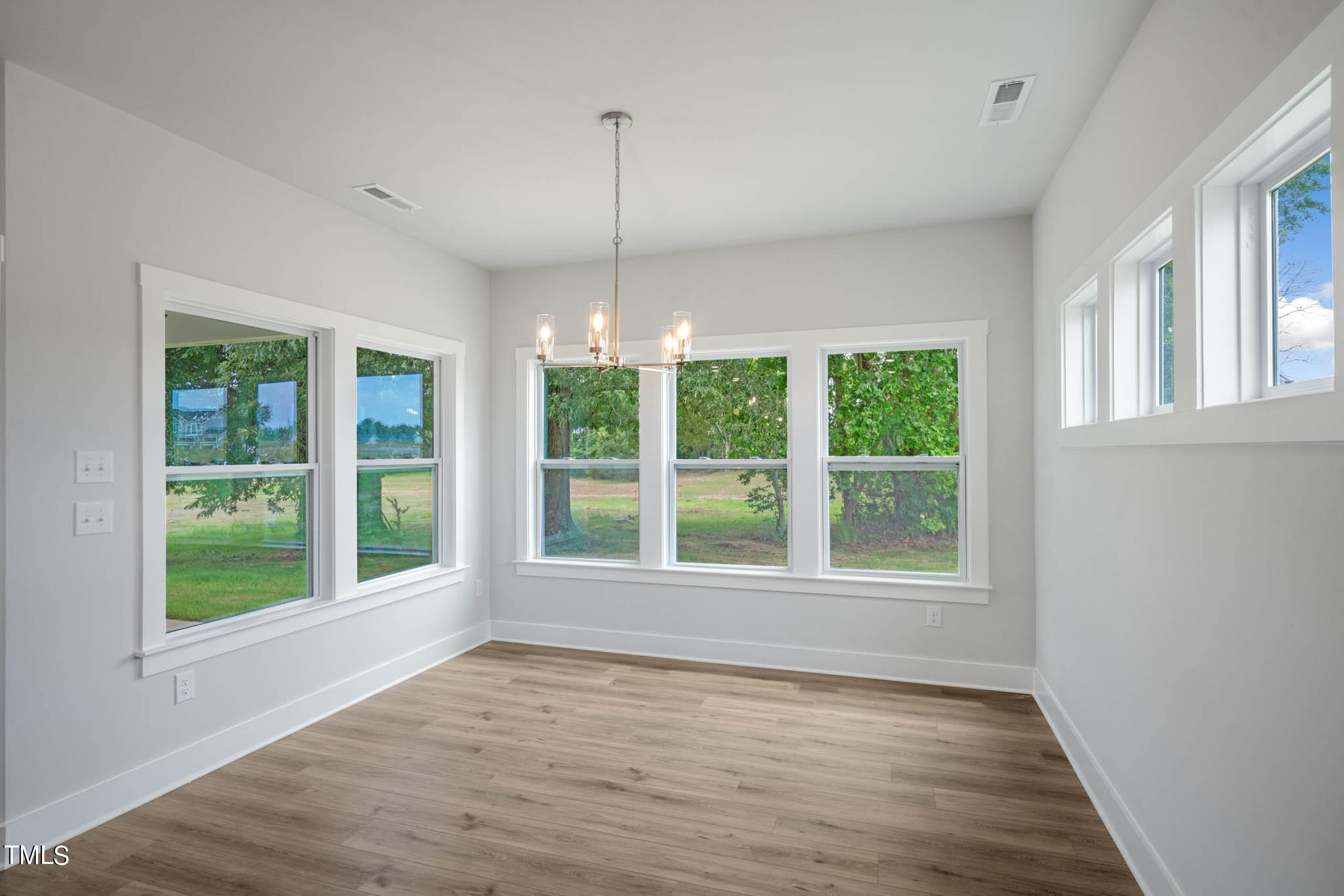 61 Whistling Way Property Photo 19