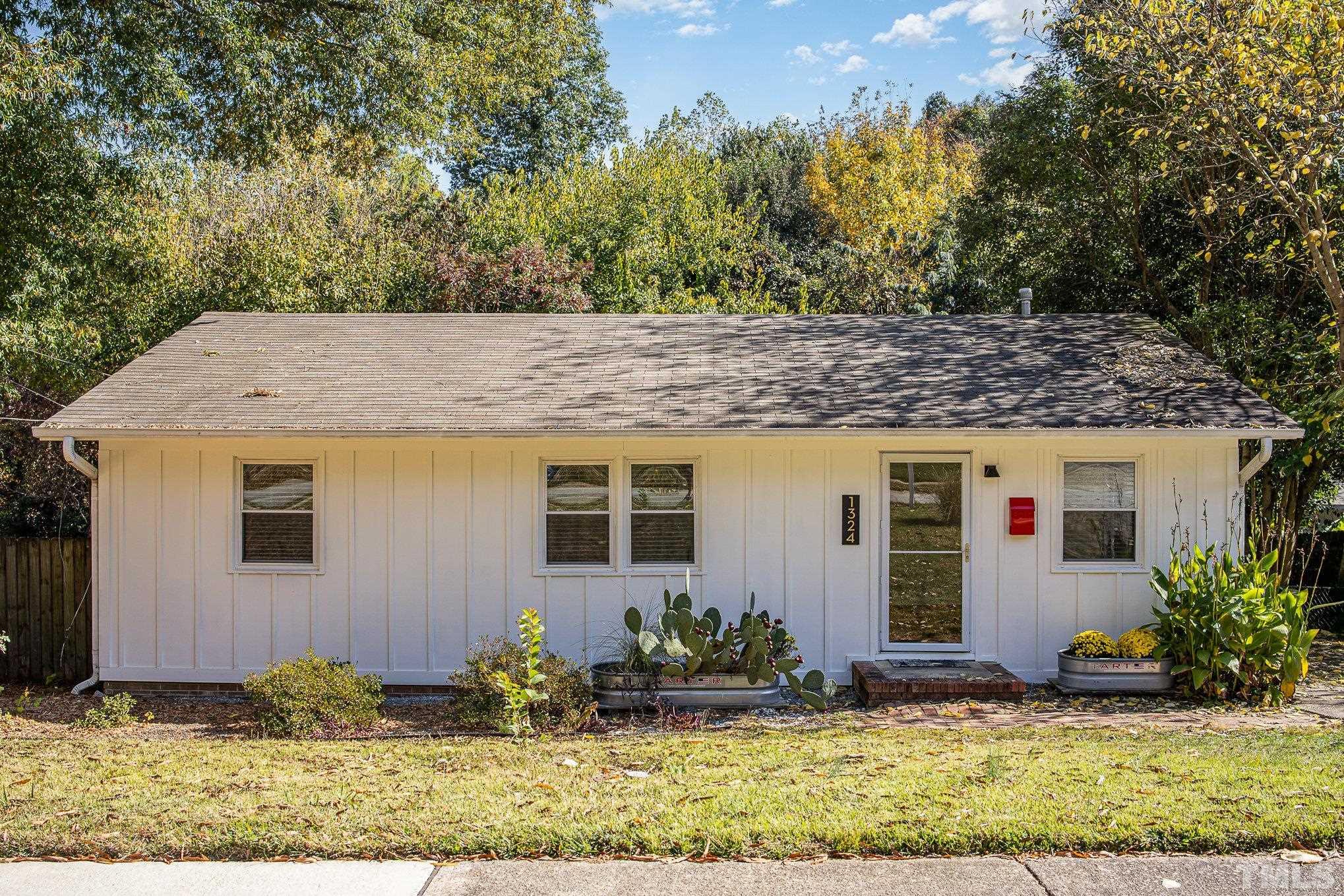 1324 Marlborough Road Property Photo 1