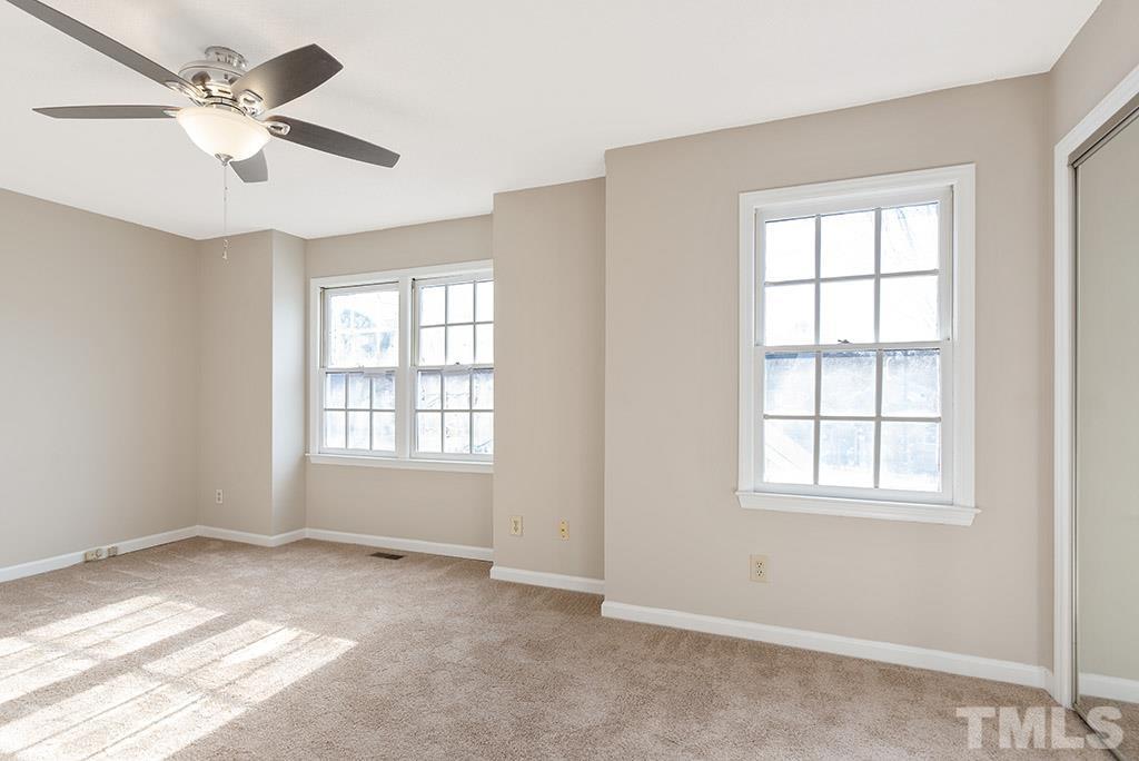 102 Lakewater Drive Property Photo 15