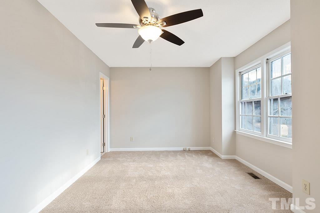 102 Lakewater Drive Property Photo 17
