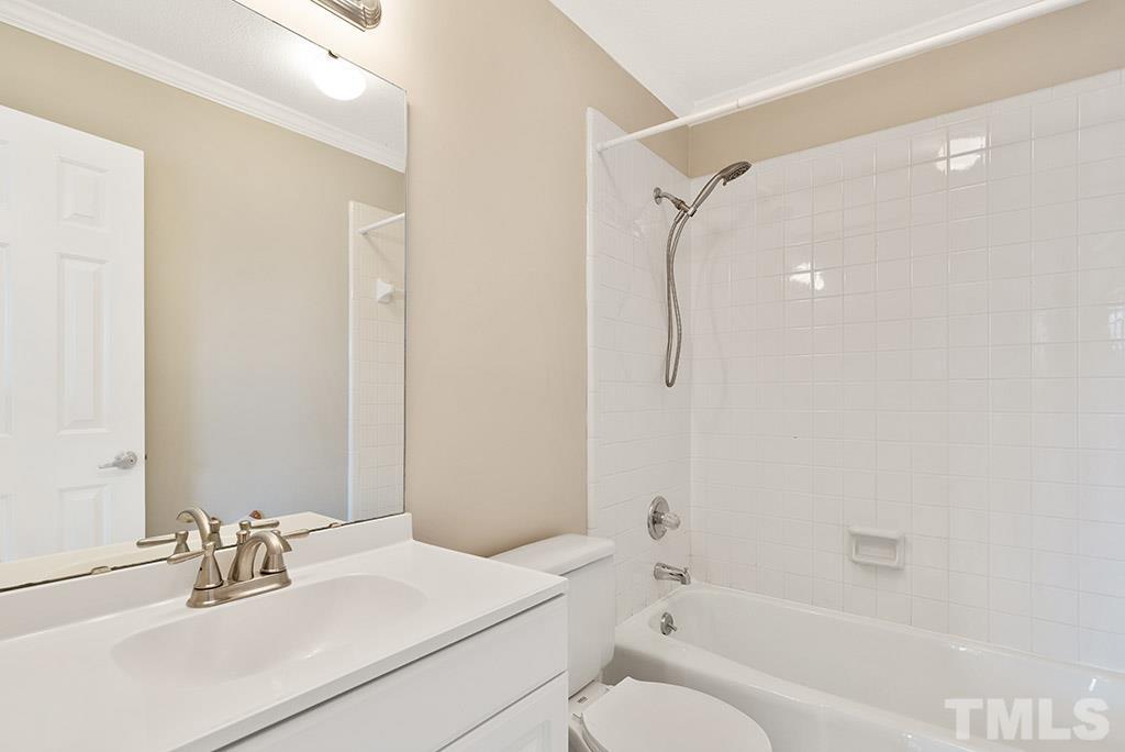 102 Lakewater Drive Property Photo 18