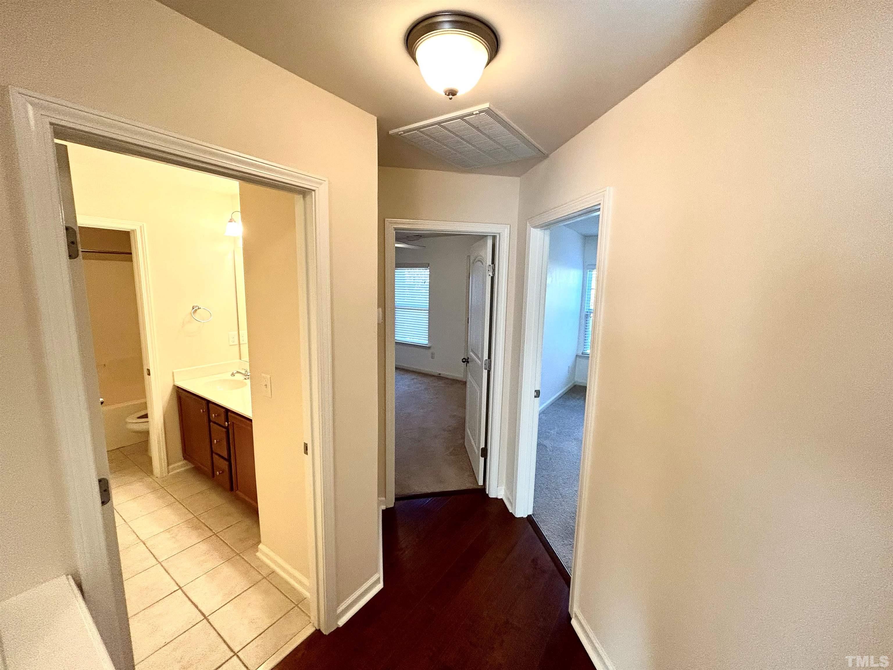 2014 Weston Green Loop Property Photo 14