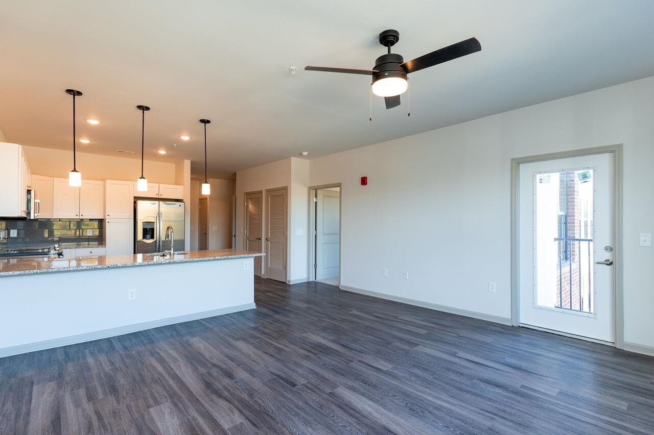 2303 Gathering Sq Court Property Photo 19