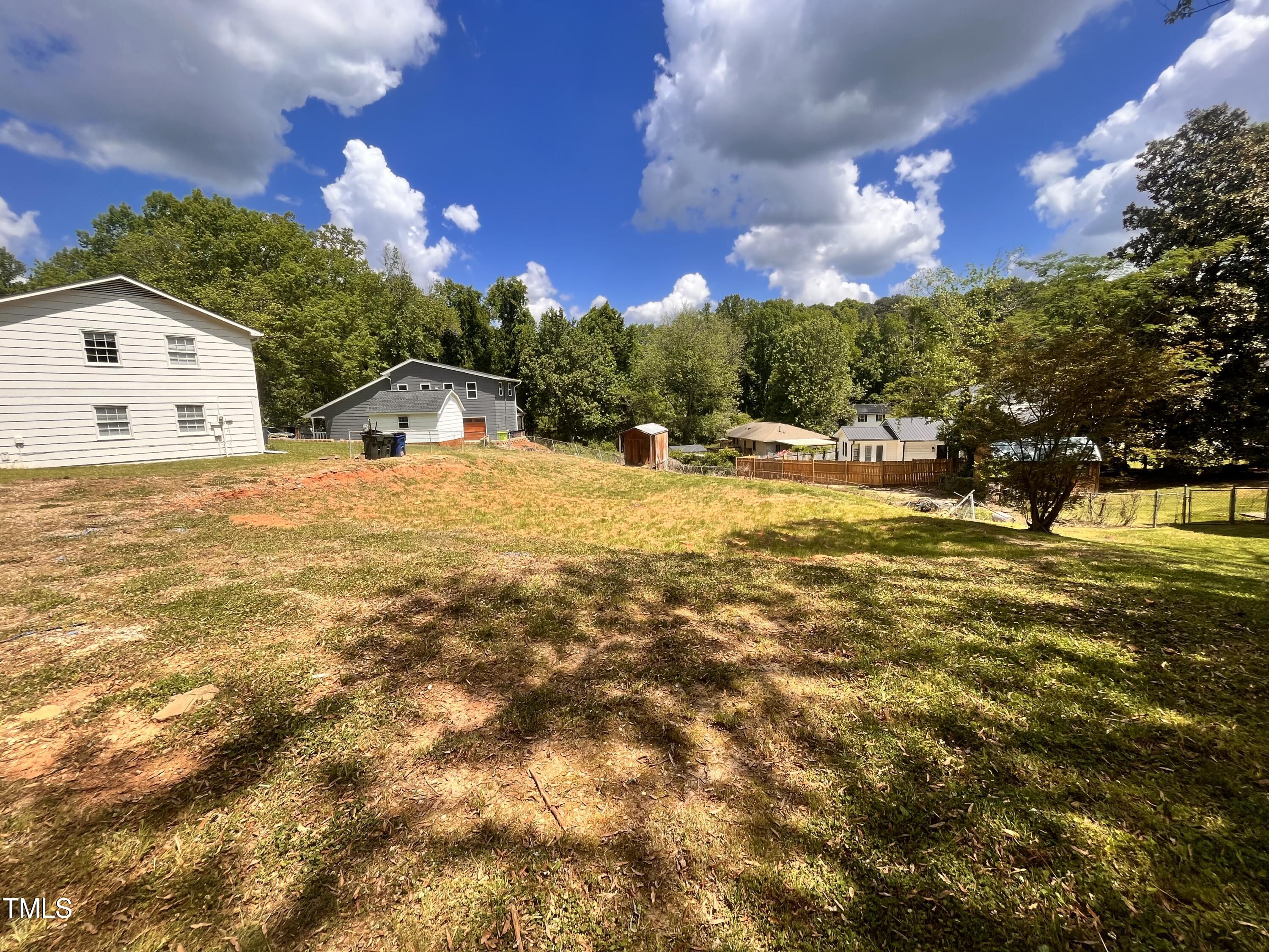 604 Northclift Drive Property Photo 1