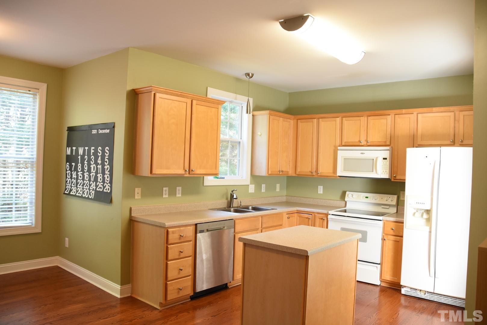 100 Chalkwell Ct Property Photo 7