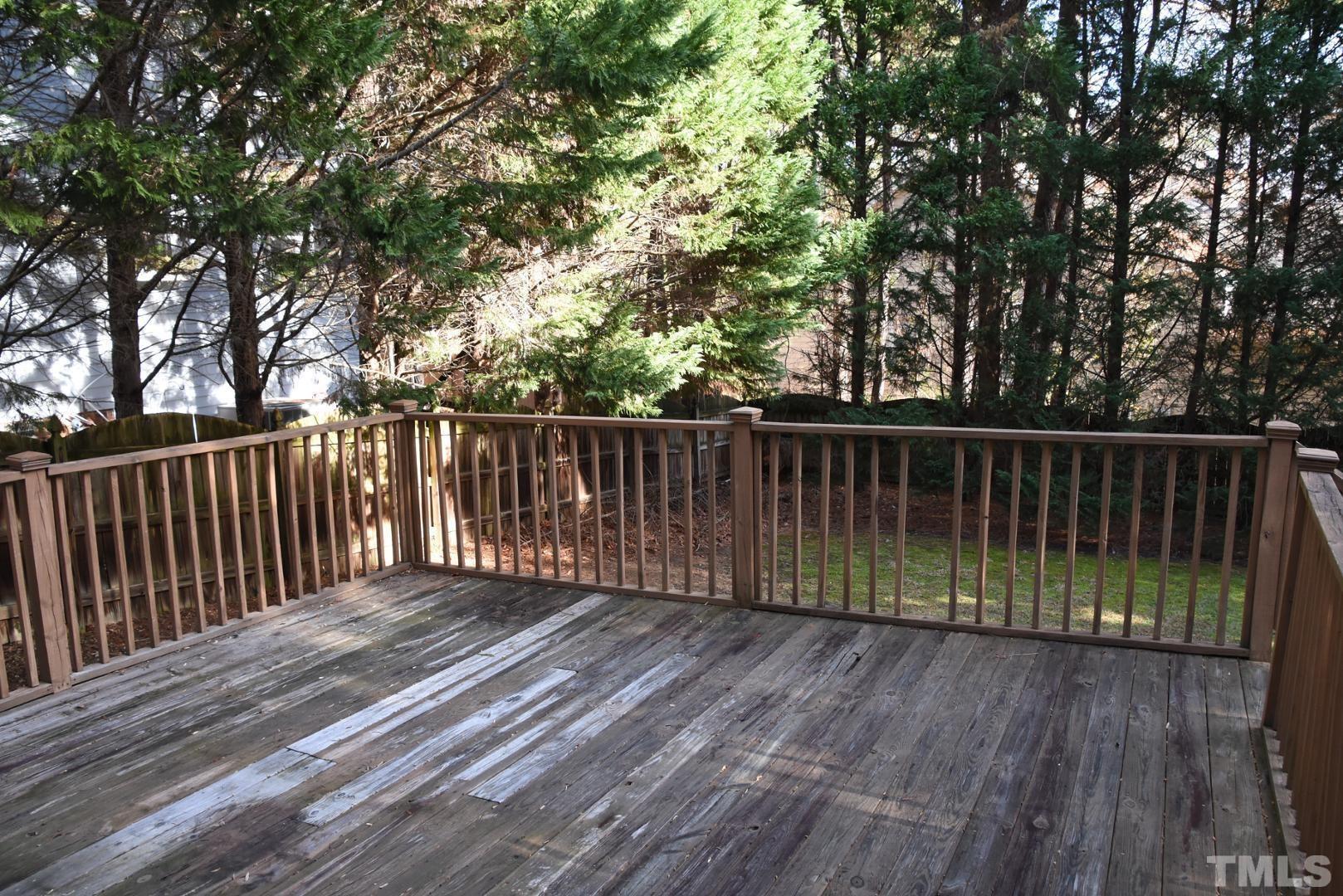 100 Chalkwell Ct Property Photo 16