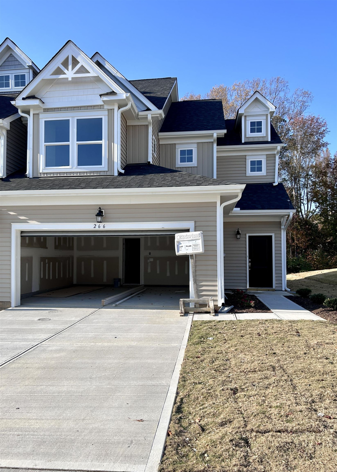 266 Shingle Oak Road Property Photo 1