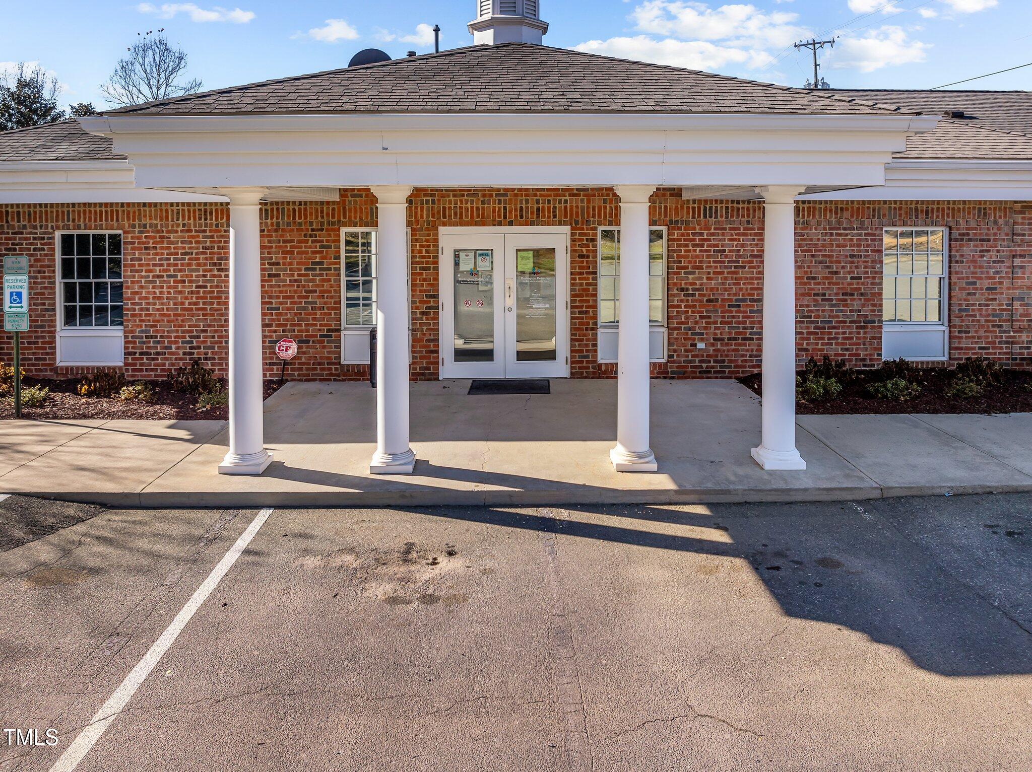 3804 S Church Street Property Photo 2
