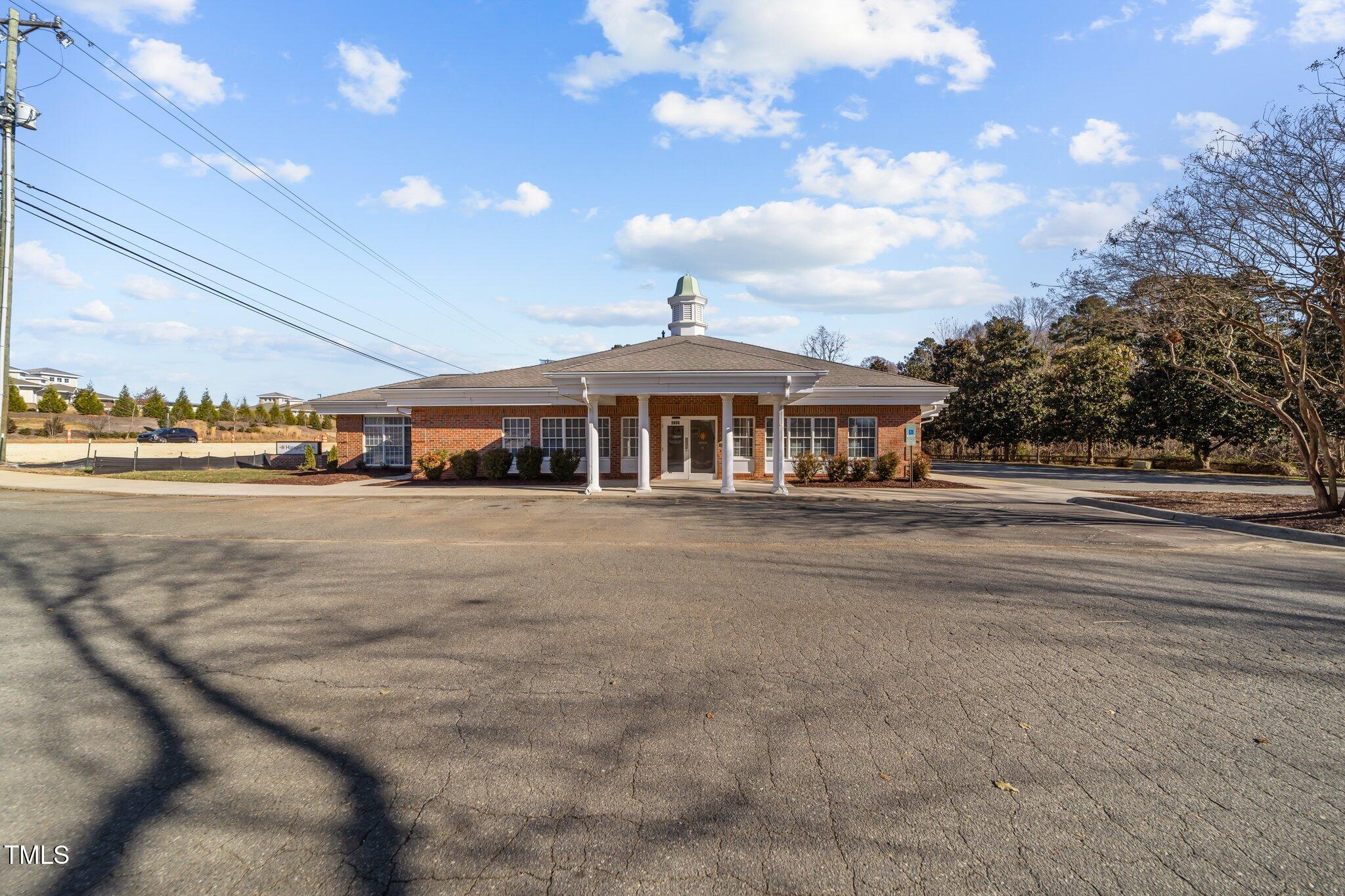 3804 S Church Street Property Photo 4
