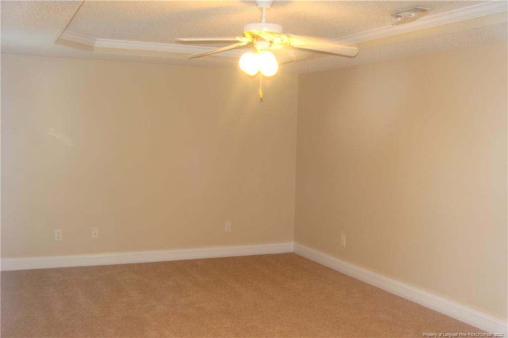 305 Cresthaven Drive Property Photo 10