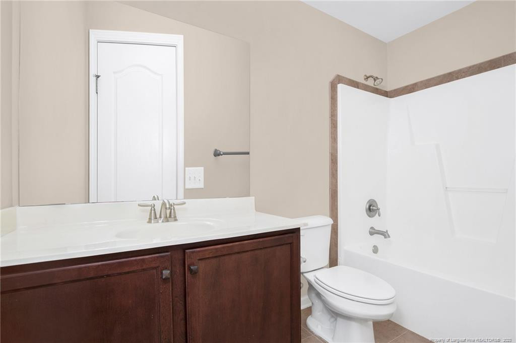 1093 Saint Johns Loop Property Photo 21
