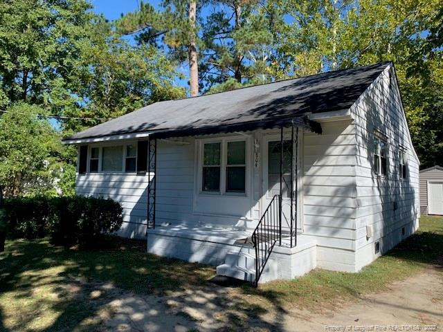 804 Saunders Street Property Photo 1