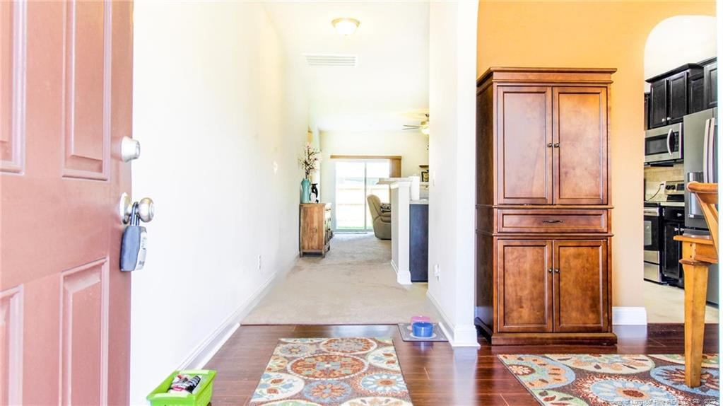 2028 Roswell Drive Property Photo 12