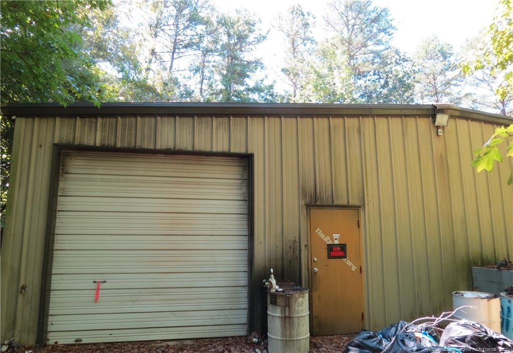 30 Lockville Road Property Photo 6