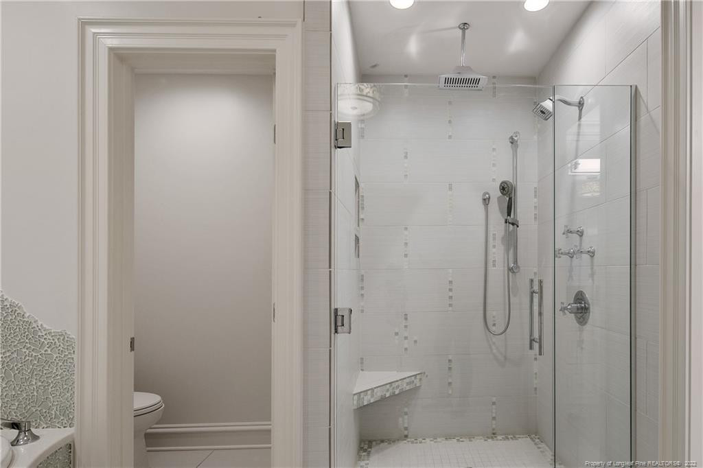 325 Hay Street 401 Property Photo 27