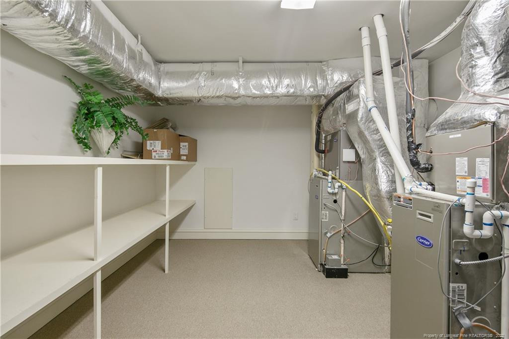 325 Hay Street 401 Property Photo 37