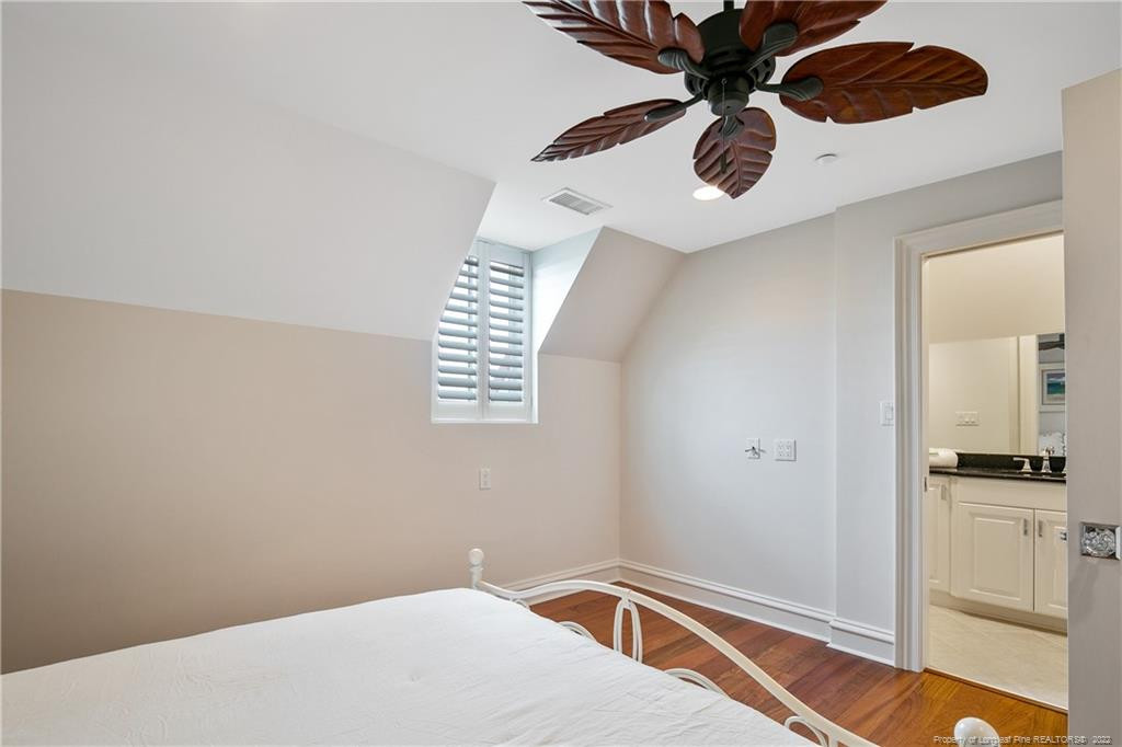 325 Hay Street 401 Property Photo 38