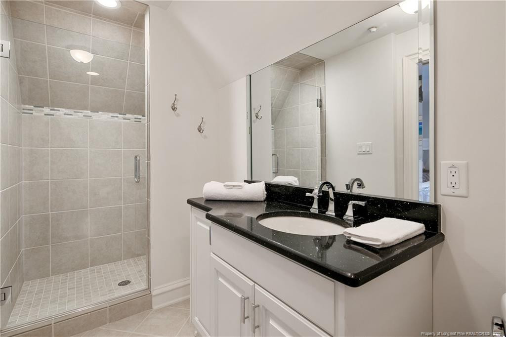 325 Hay Street 401 Property Photo 40