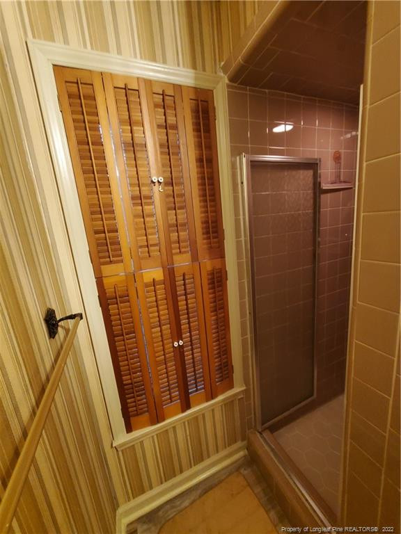 6403 Irvington Court Property Photo 24