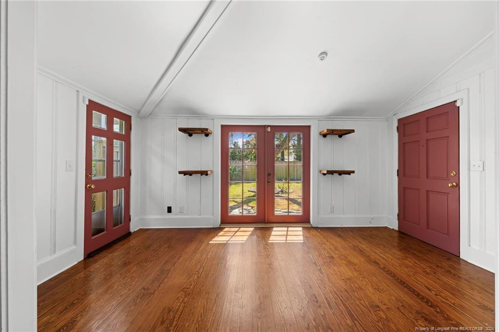 1914 Nun Street Property Photo 26