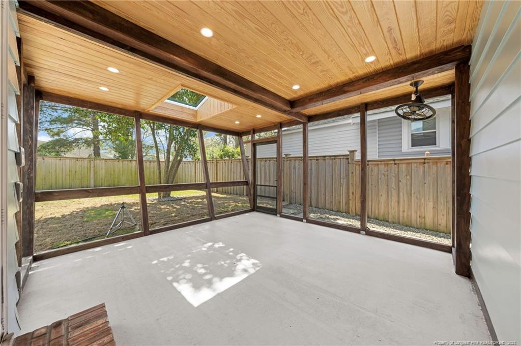 1914 Nun Street Property Photo 45