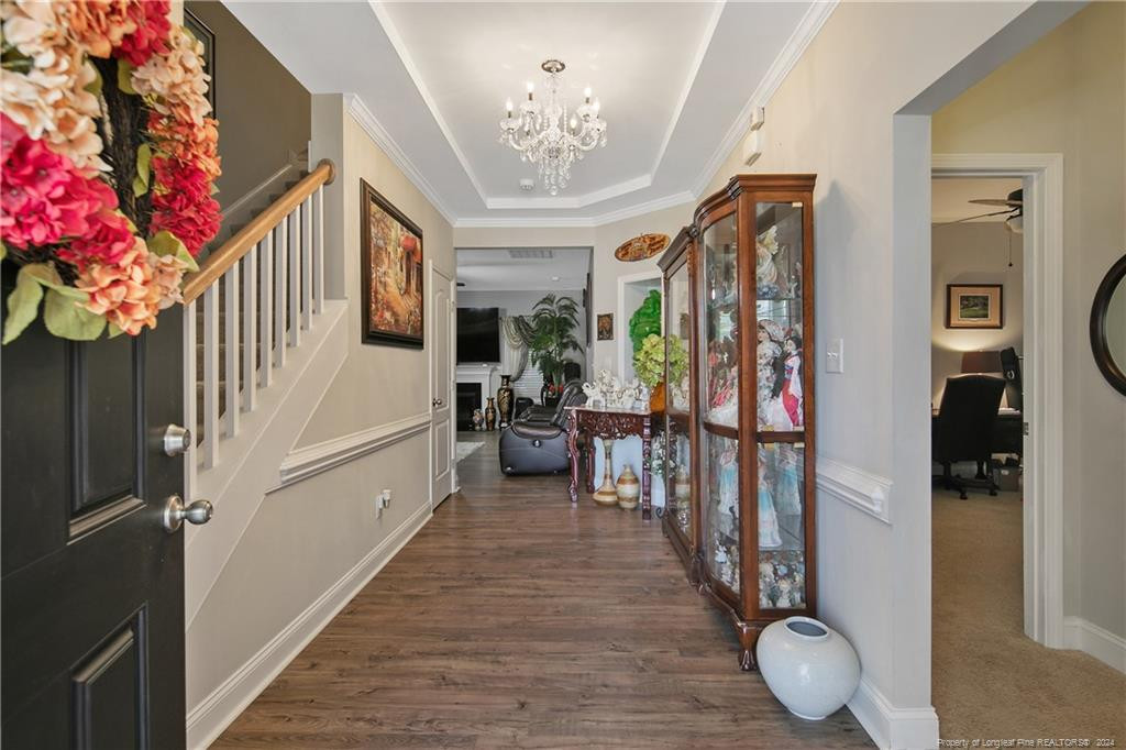 196 Brentmoor Drive Property Photo 3