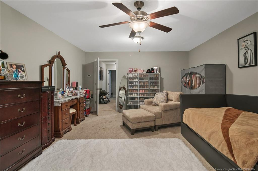 196 Brentmoor Drive Property Photo 12