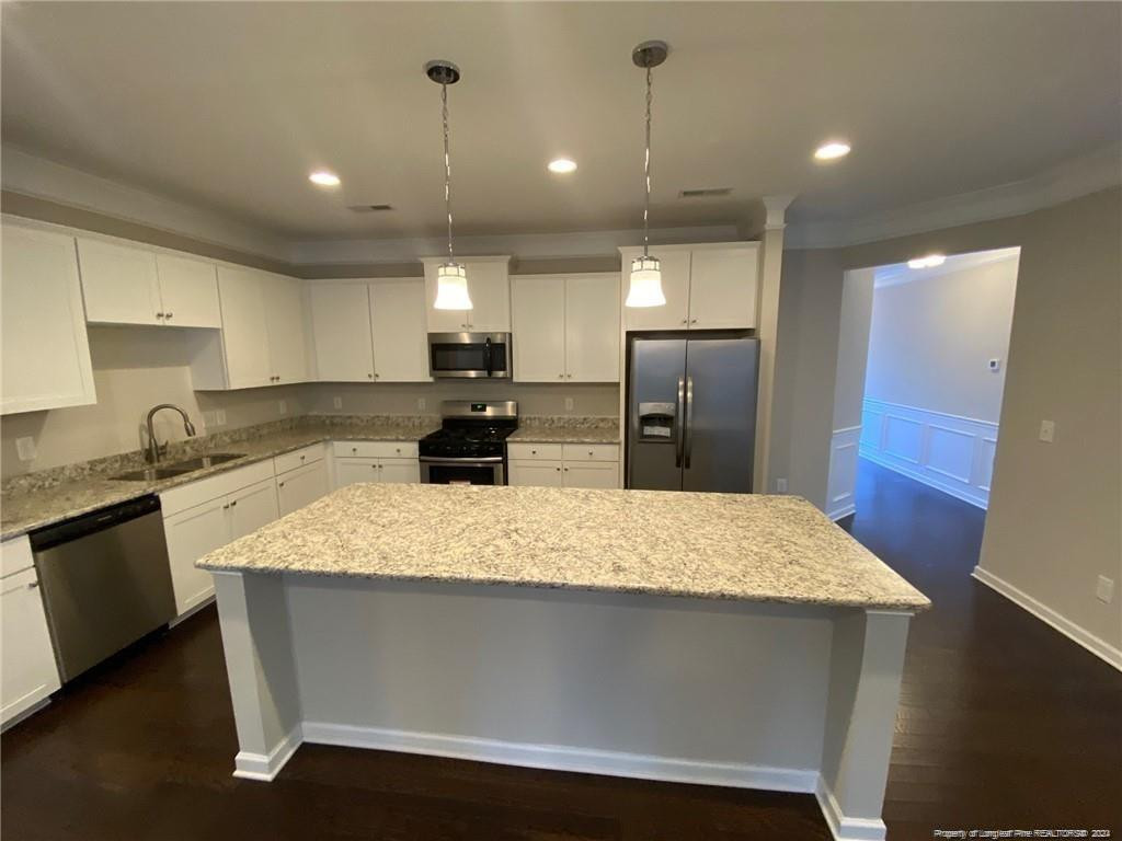 1206 Wingstem Place Property Photo 6