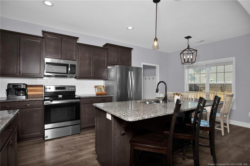284 Weston Woods Street Property Photo 14
