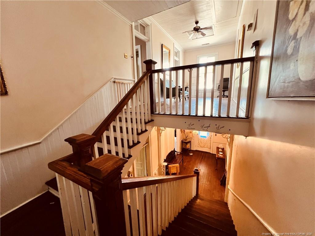 208 S Bond Street Property Photo 15