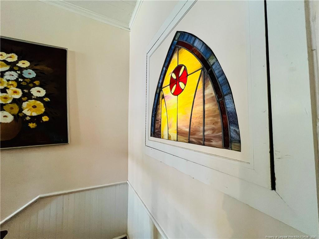 208 S Bond Street Property Photo 16