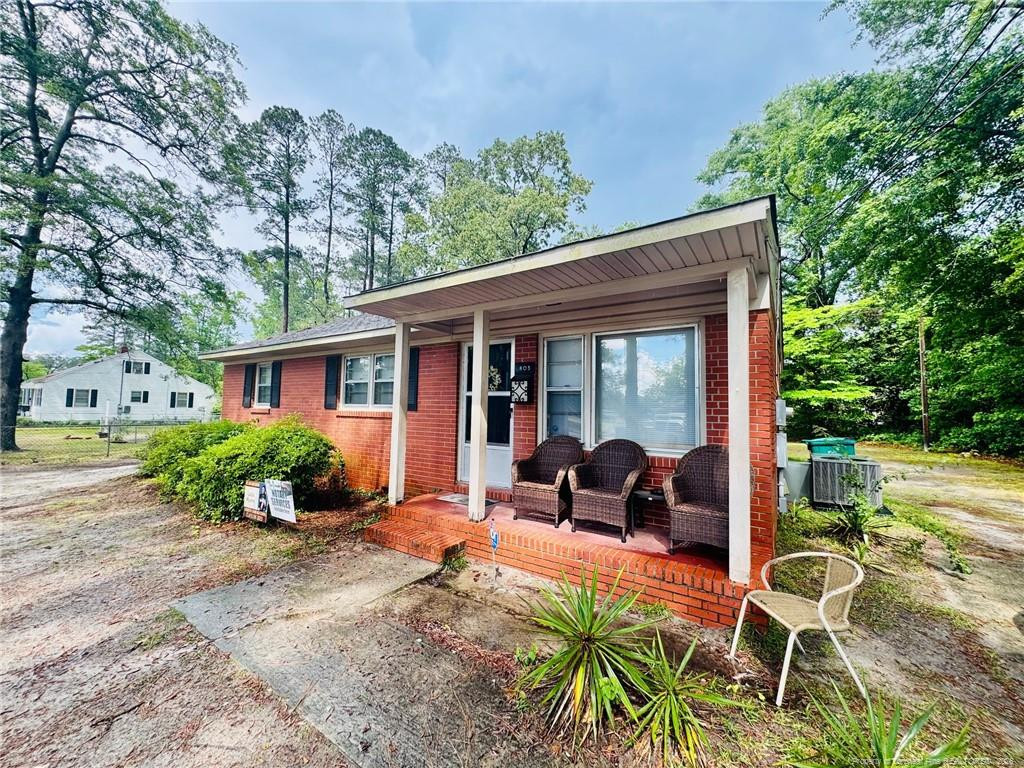 803 Floyd Street Property Photo 3
