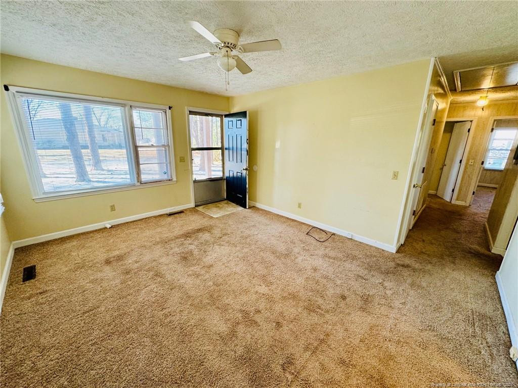 803 Floyd Street Property Photo 9