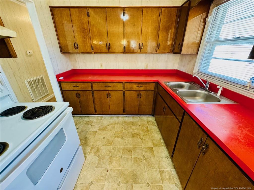 803 Floyd Street Property Photo 14
