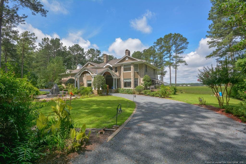 1064 Tresses Court Property Photo 3