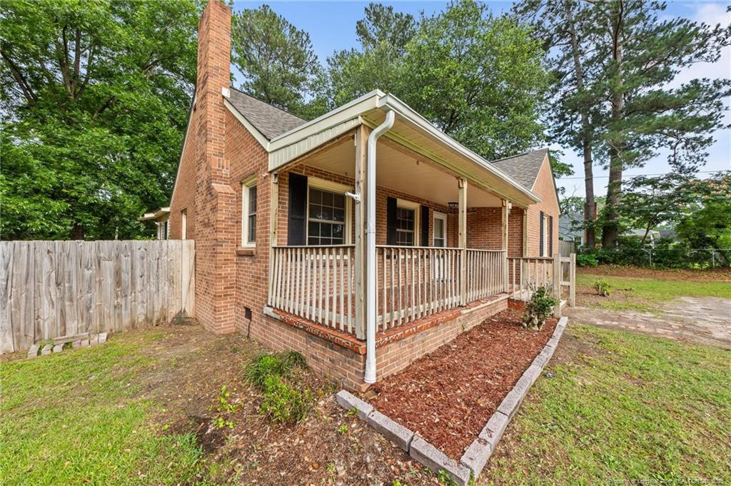 212 N Roberts Street Property Photo 3