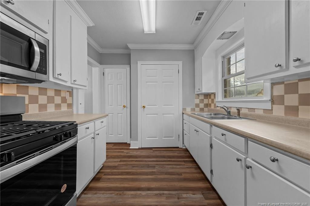 212 N Roberts Street Property Photo 18