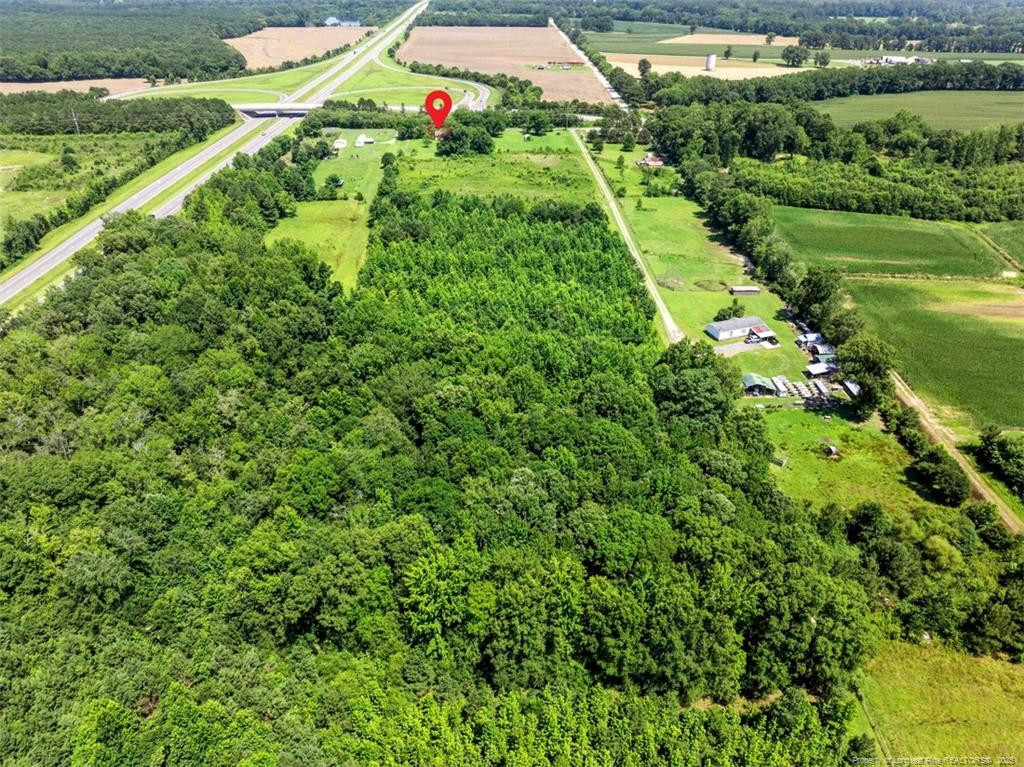4247 River Road Property Photo 5