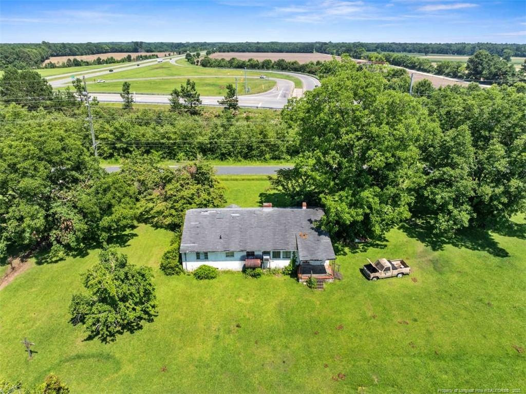4247 River Road Property Photo 10