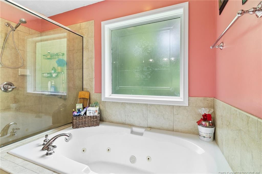 270 Marquis Drive Property Photo 33