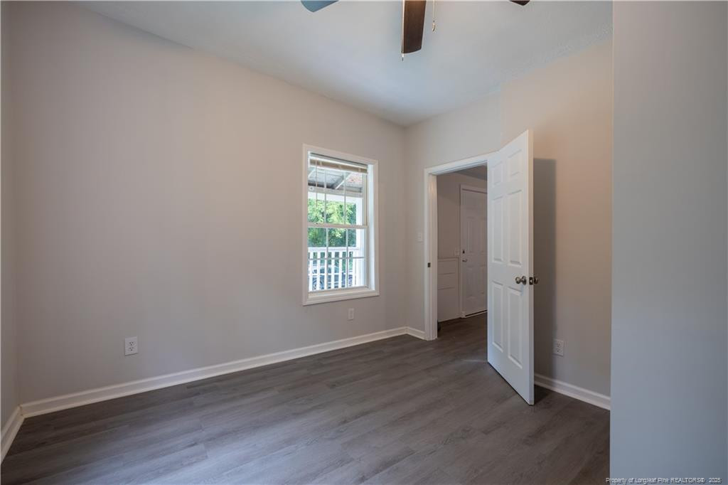 1913 Burnett Avenue Property Photo 11