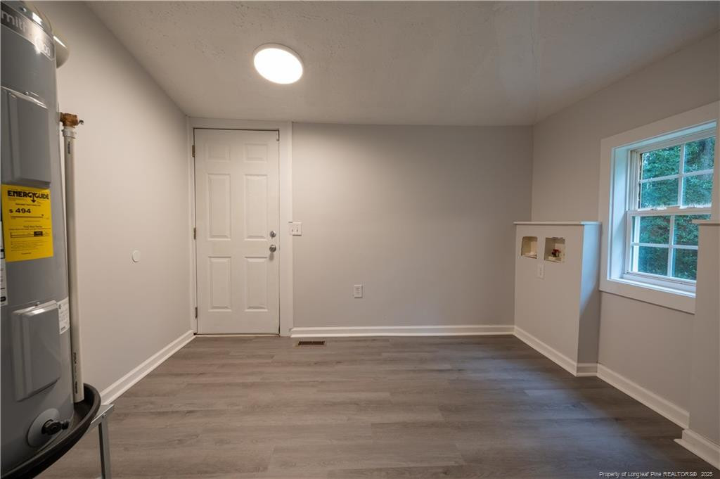 1913 Burnett Avenue Property Photo 15