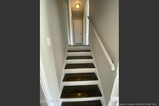132 E Sherwood Drive Property Photo 8