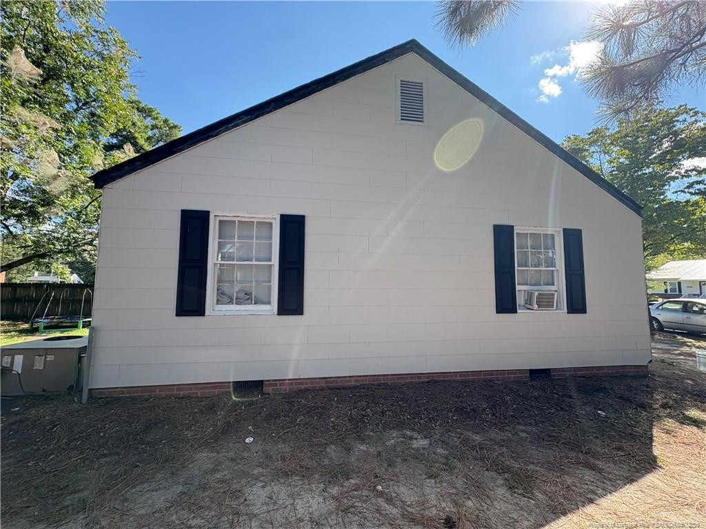 110 E Mcneill Drive Property Photo 3